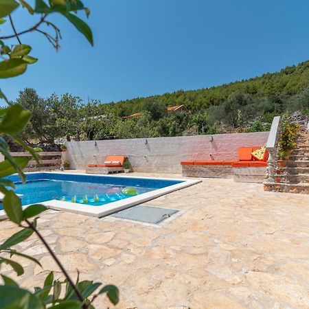 Eden Mediterranean House Vrsine 外观 照片