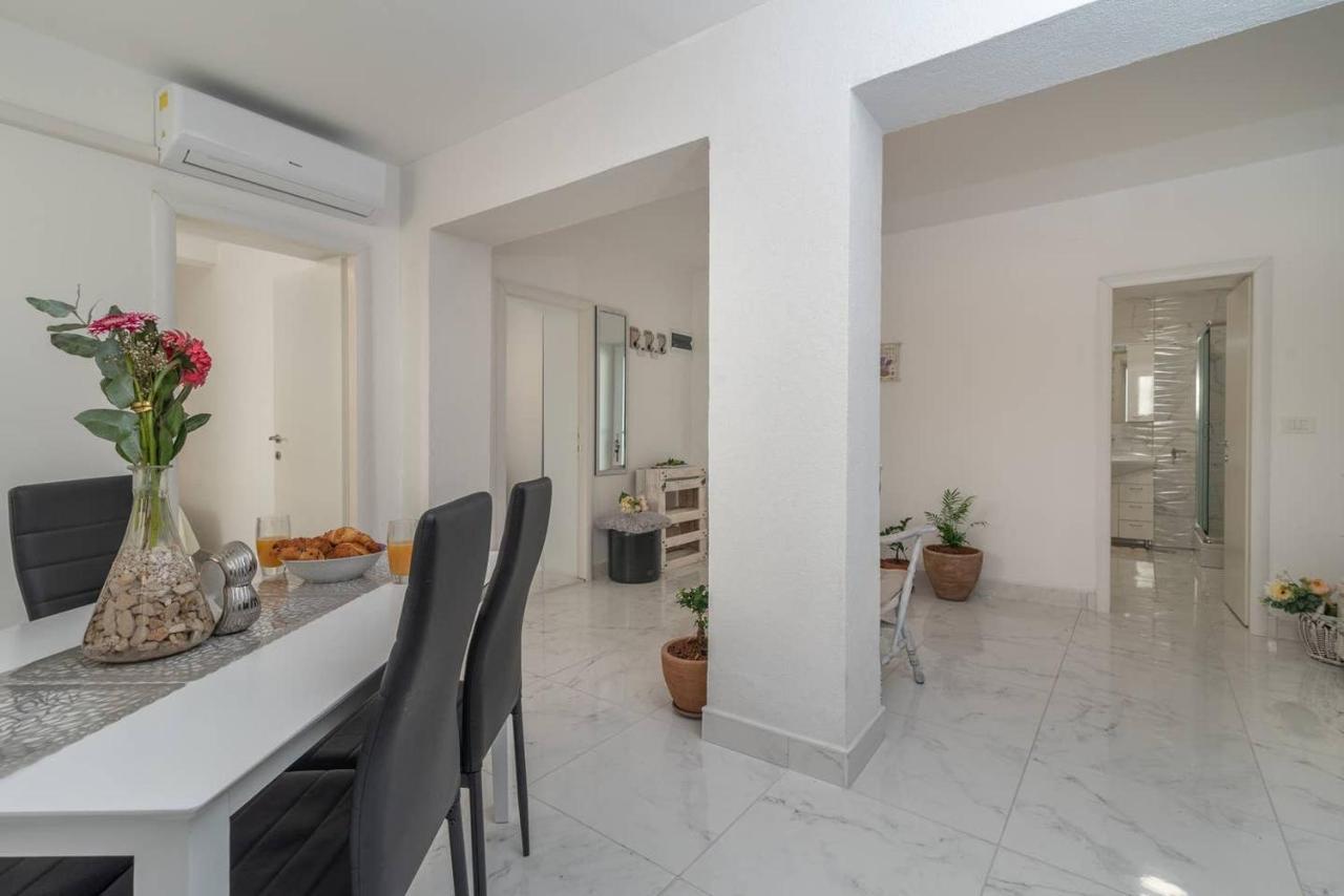 Eden Mediterranean House Vrsine 外观 照片