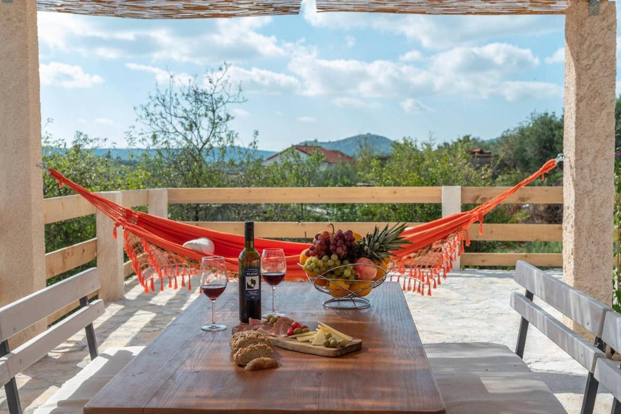 Eden Mediterranean House Vrsine 外观 照片